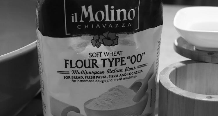 What Does Make Pizza Flour Different From Normal Flour? photo 2