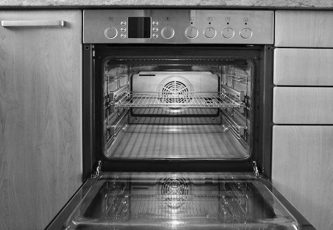 How Can I Keep My Oven Clean? photo 7